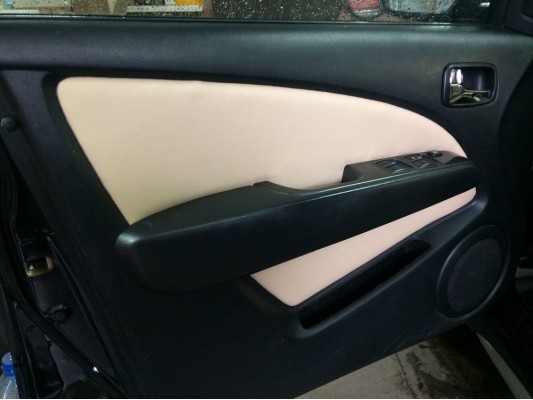 Перетяжка дверных карт Перетяжка дверных карт